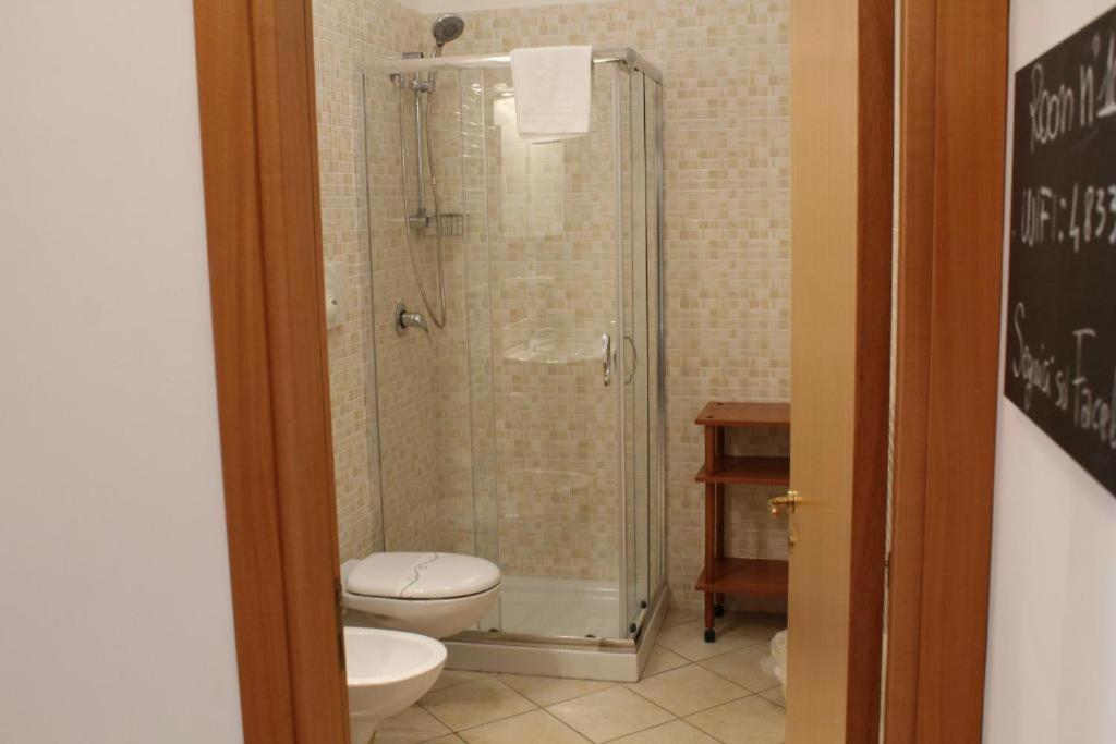 Colonna Rooms & Apartment ตรานิ ภายนอก รูปภาพ